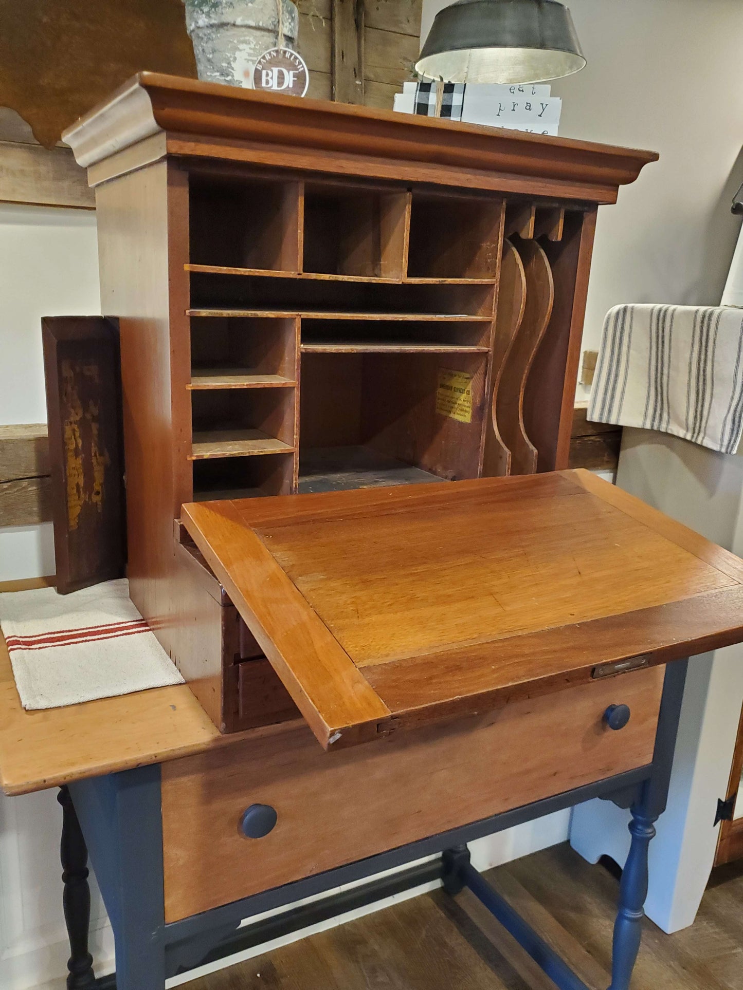 Banker's Tabletop Desk